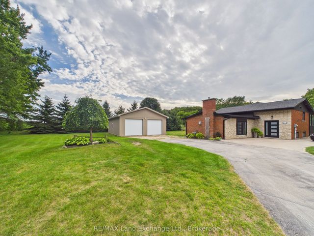 2 Park Street, Huron-Kinloss