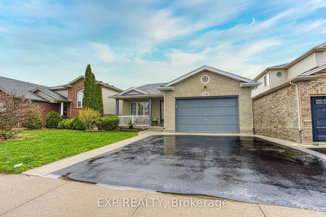7192 Kelly Drive, Niagara Falls