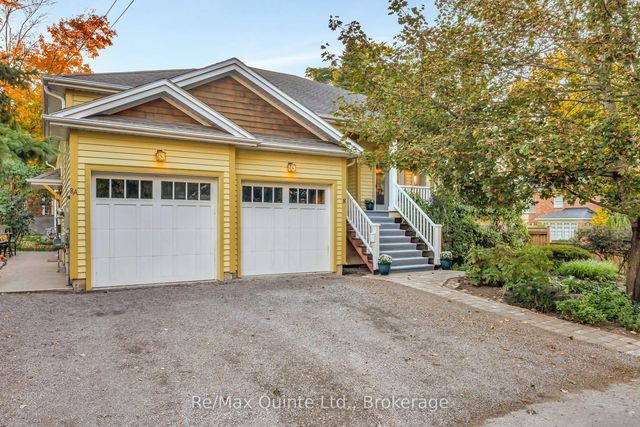 8 Mount Pleasant Road, Belleville