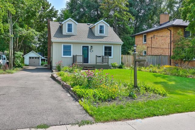 257 Ottawa Street N, Kitchener