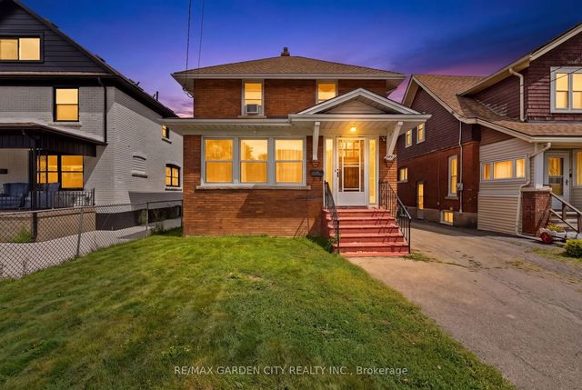 4842 Fourth Avenue, Niagara Falls