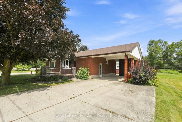 5 King Street, Minto