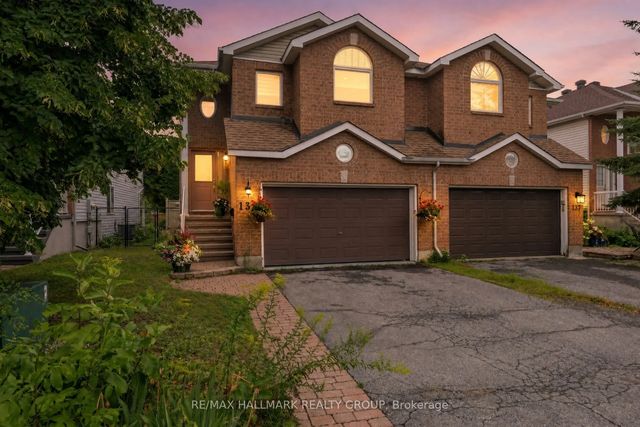 139 Castle Glen Crescent, Kanata