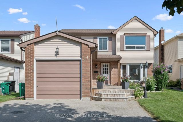 54 Royal Orchard Place, Kitchener