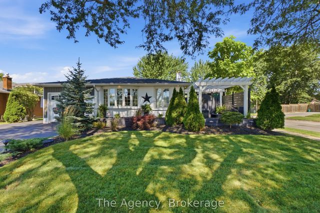 3267 Cattell Drive, Niagara Falls