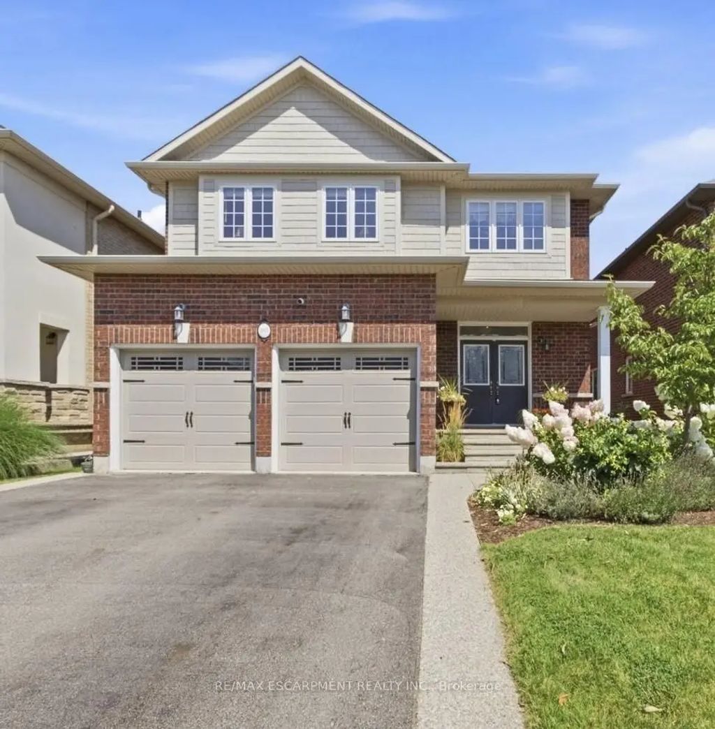 401 Valridge Drive, Hamilton