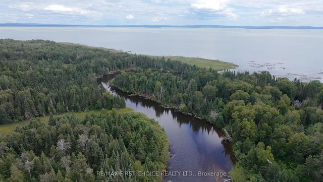 Lt 11 + 12 Con 1 Dorion, Thunder Bay Remote Area