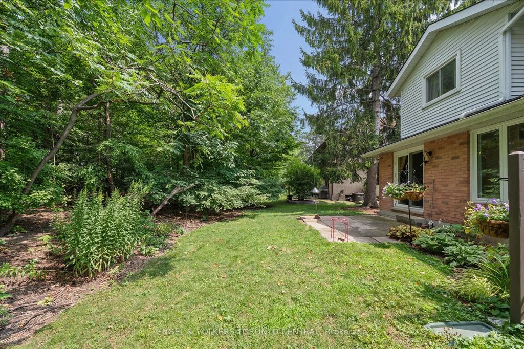 220 Kingswood Drive 7, Kitchener