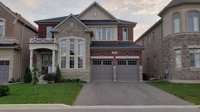 56 Golden Hawk Drive, Hamilton