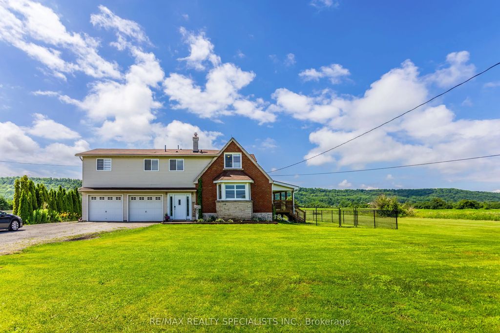 475 Main Street W, Grimsby