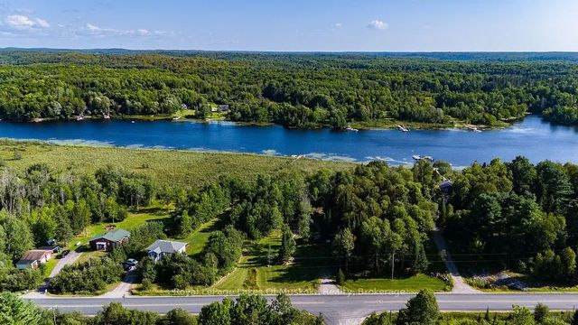 #520 Highway, Magnetawan