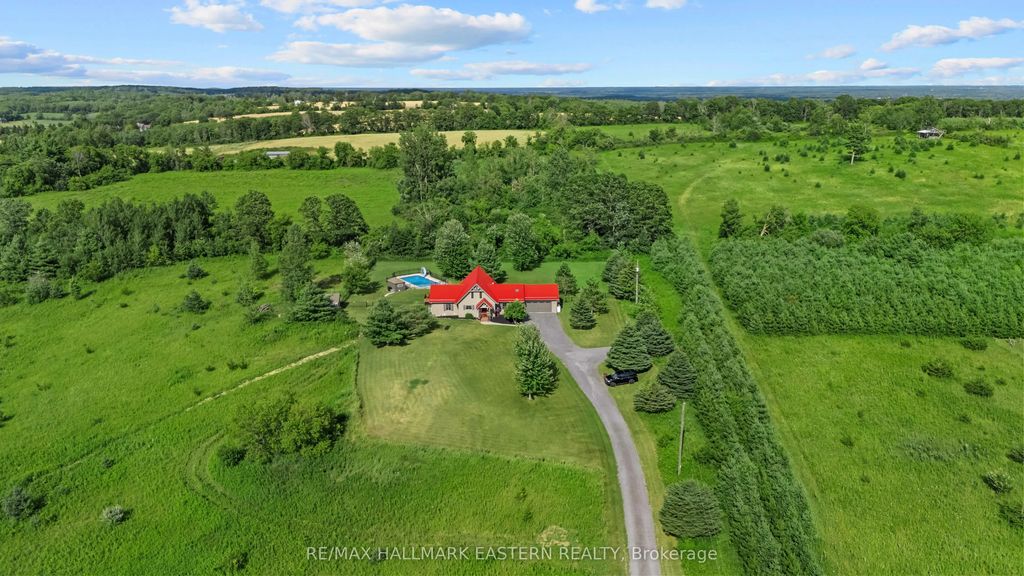184 Golf Course Road, Quinte West