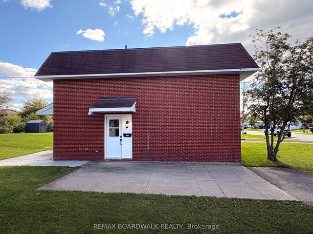 344 Pattie Drive, Carleton Place