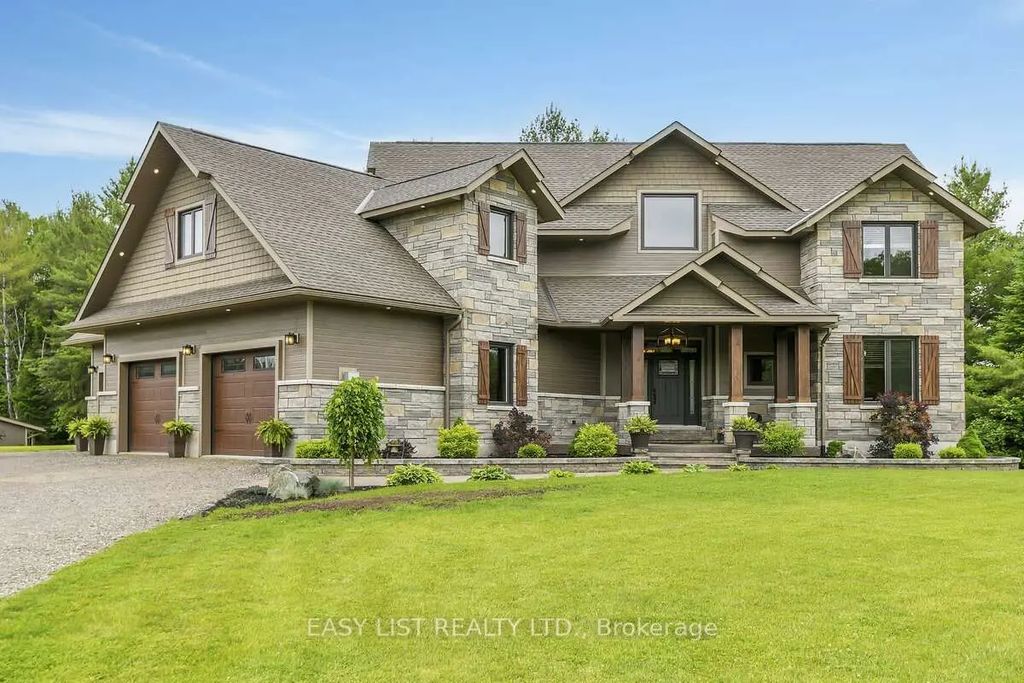 2882 B Line Road, Laurentian Valley