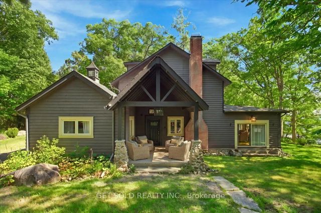 2045 Muskoka Road 118 W Unit 2, Muskoka Lakes