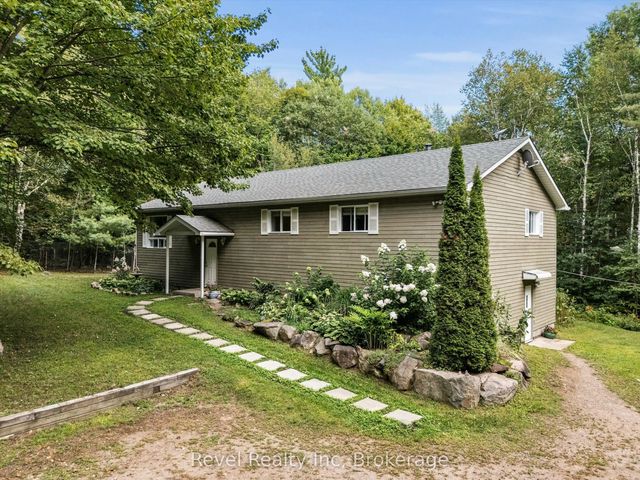 1326 Echo Lake Road, Lake of Bays