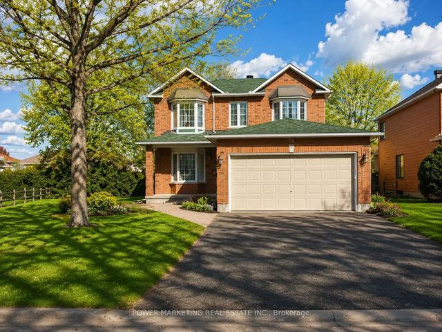29 Taj Court, Hunt Club - South Keys and Area