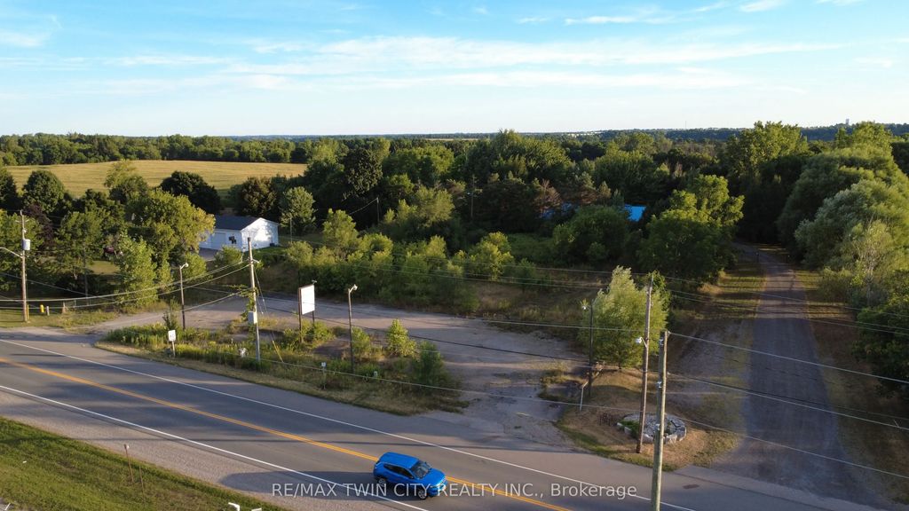 40 Paris Road, Brant