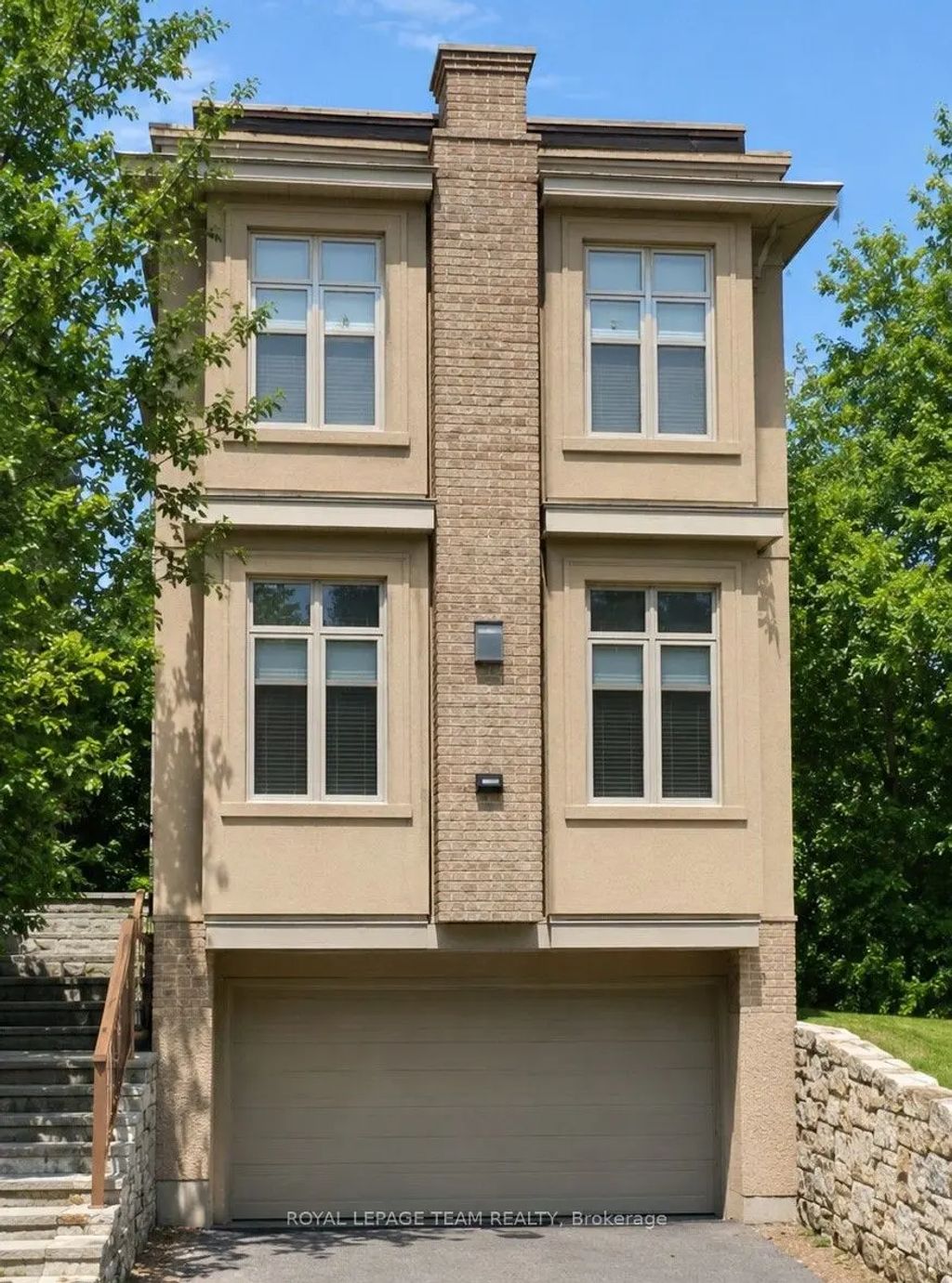 291 Ferndale Avenue, Westboro - Hampton Park