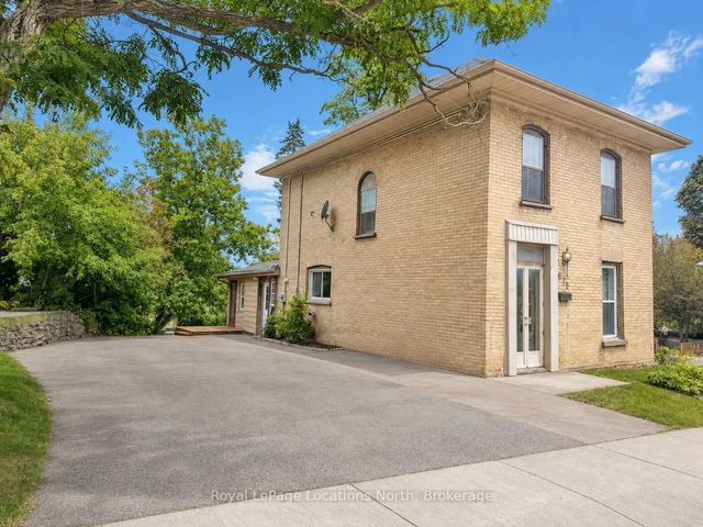 675 Stewart Street, Peterborough