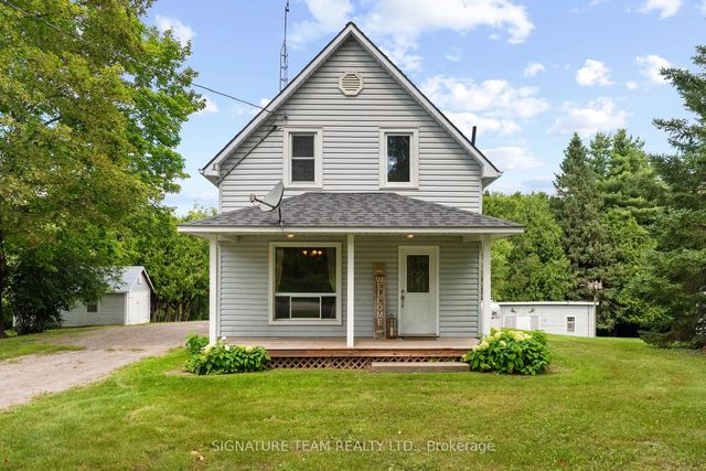1208 Augsburg Road N, Bonnechere Valley