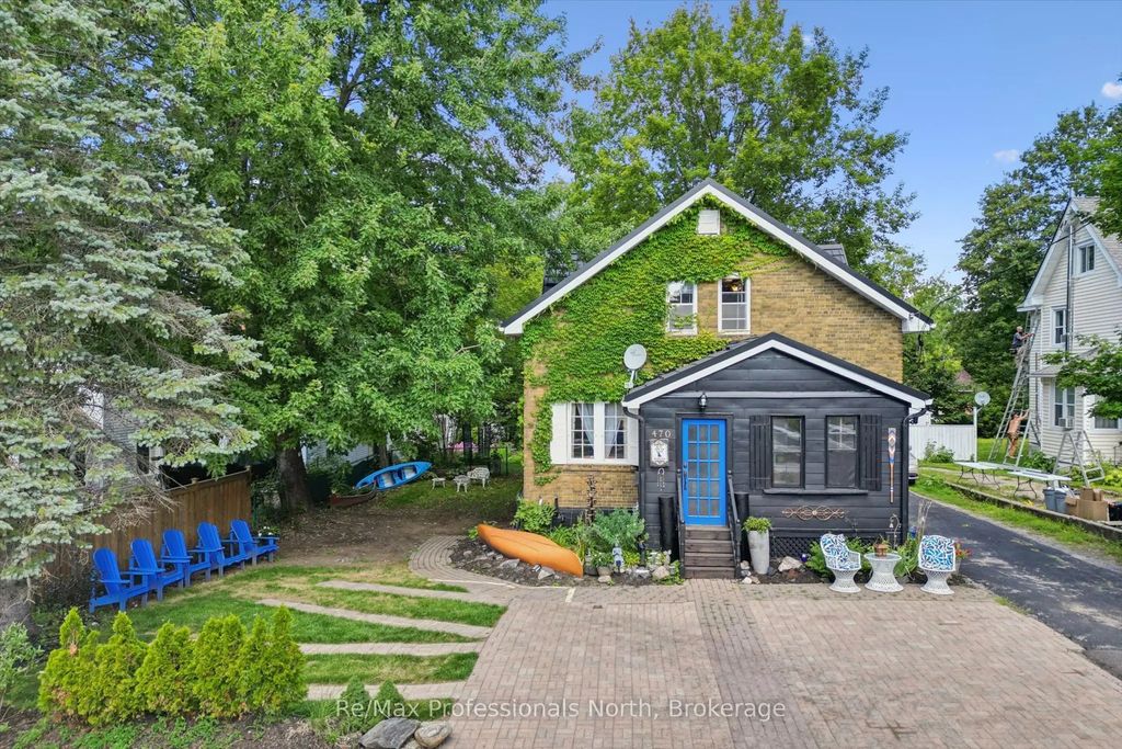 470 Bay Street, Gravenhurst