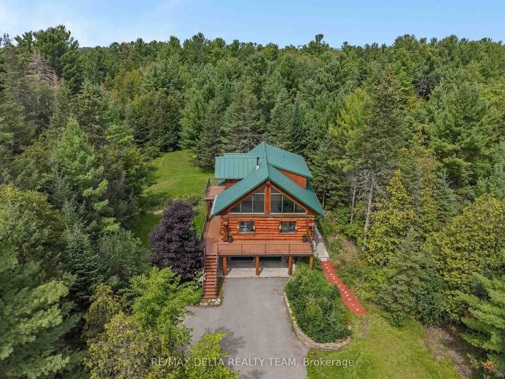 107 Corkery Woods Drive, Carp - Huntley Ward