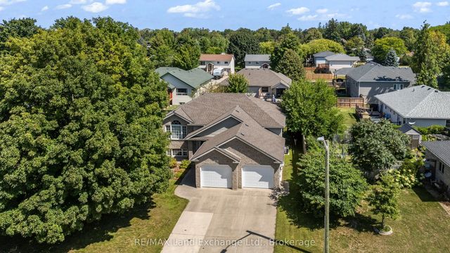 513 Peirson Avenue, Saugeen Shores