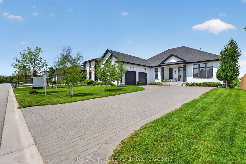 2572 Lucas Avenue, Strathroy-Caradoc
