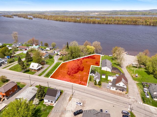3211 Main Street, Alfred and Plantagenet