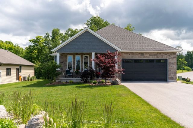 401 Algoma Crescent, Georgian Bluffs