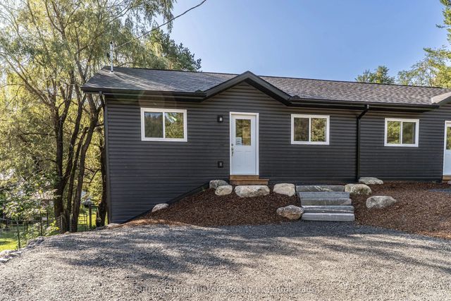 81 Chaffey Township Road, Huntsville