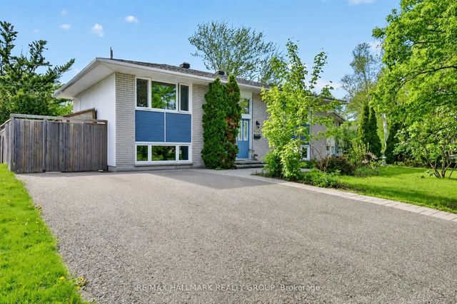 2966 Linton Road, Billings Bridge - Riverside Park and Area