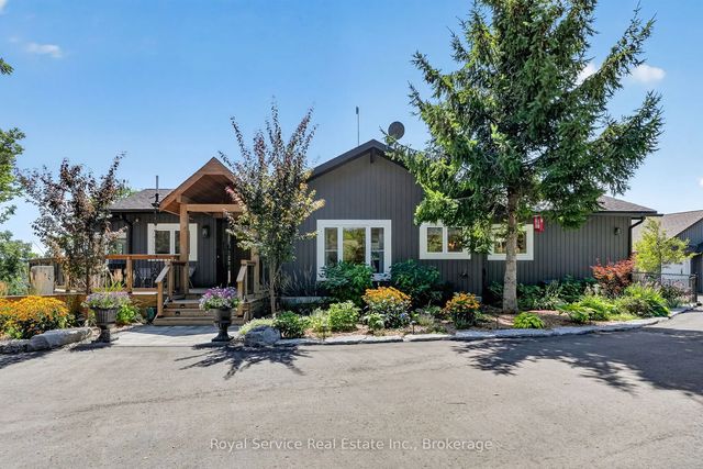 4374 Morton Road, Hamilton Township
