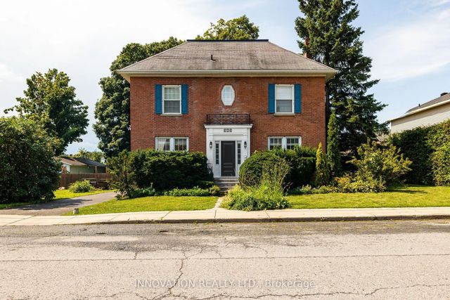 262 Bell Street, Arnprior