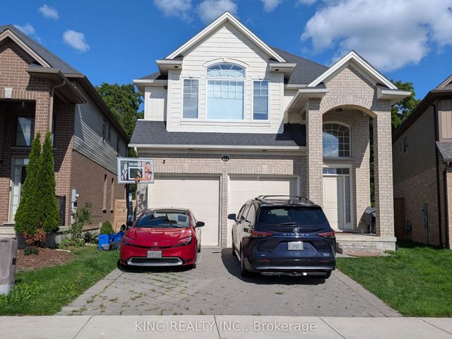 1624 Finley Crescent, London North