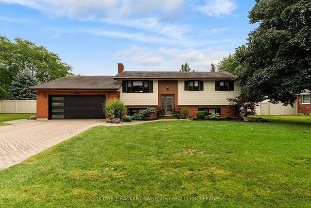 283 Churchill Drive, South Huron