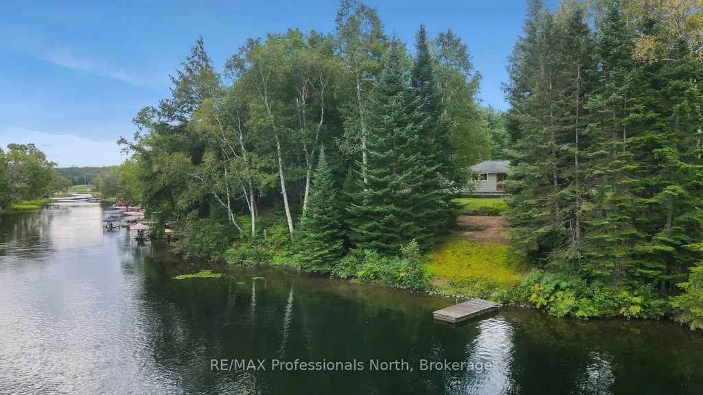 1052 Ablett Court, Algonquin Highlands