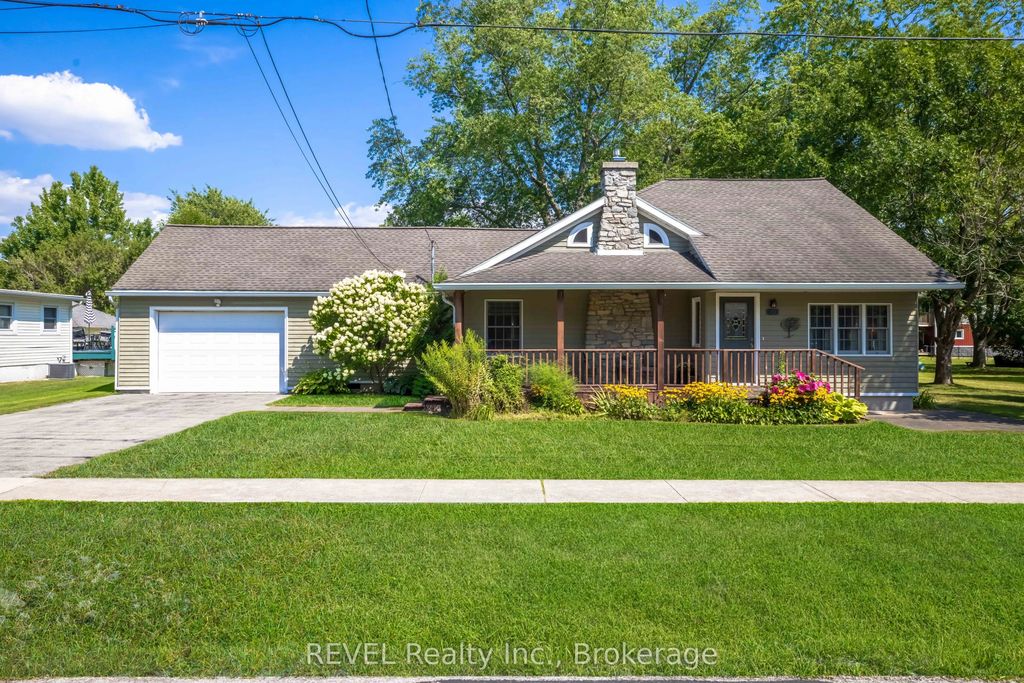60 Bernard Avenue, Fort Erie