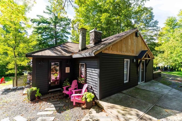 1209 North Kahshe Lake Road, Gravenhurst