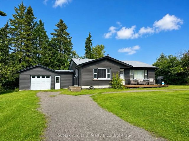 815 County Road 8 Road, Kawartha Lakes