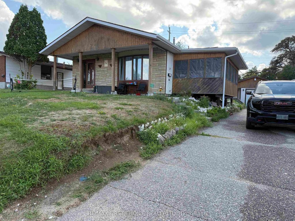 24 Elvis Avenue, Dryden