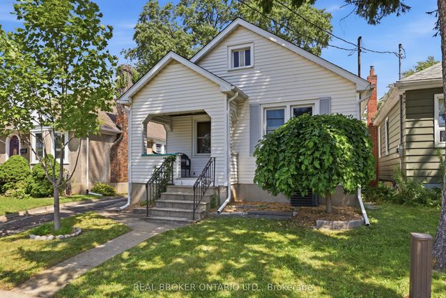 218 Lake Street, St. Catharines