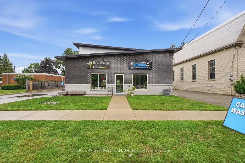 22663 Komoka Road, Middlesex Centre