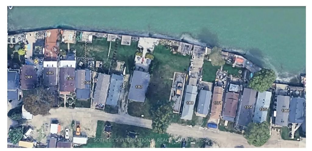 1361 St. Clair Avenue, Lakeshore