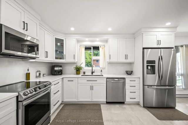 571 David Street E, Gravenhurst