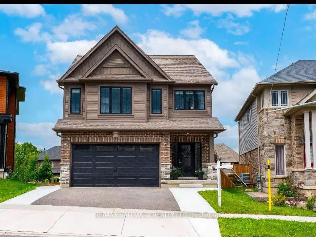 851 Robert Ferrie Drive Upper Level (main & 2nd), Kitchener