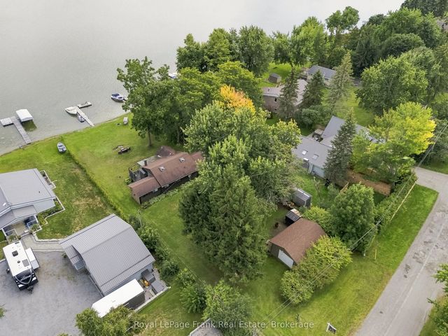 131 Ball Point Road, Kawartha Lakes