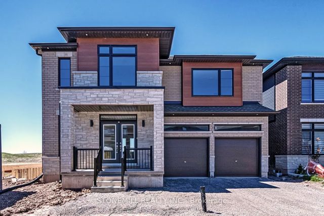 229 Midland Place, Welland