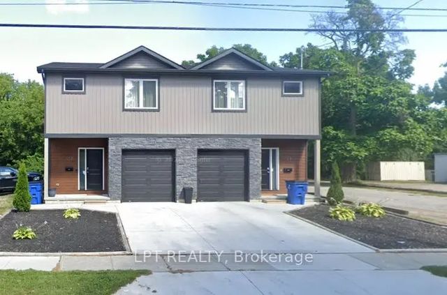 109 King Street E, Chatham-Kent